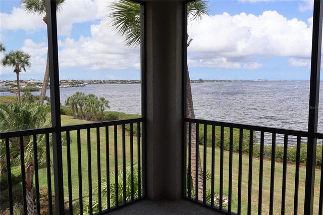 920 TIDEWATER SHORES LOOP 301, Bradenton, FL 34208