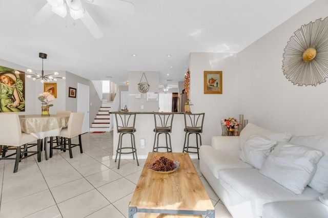 3611 NW 122nd Terrace 3611, Sunrise, FL 33323