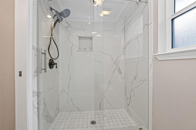 10118 Briar Forest Drive, Houston, TX 77042