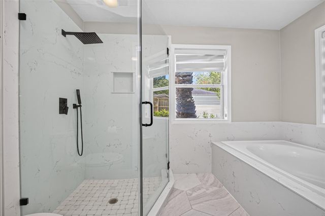 10118 Briar Forest Drive, Houston, TX 77042