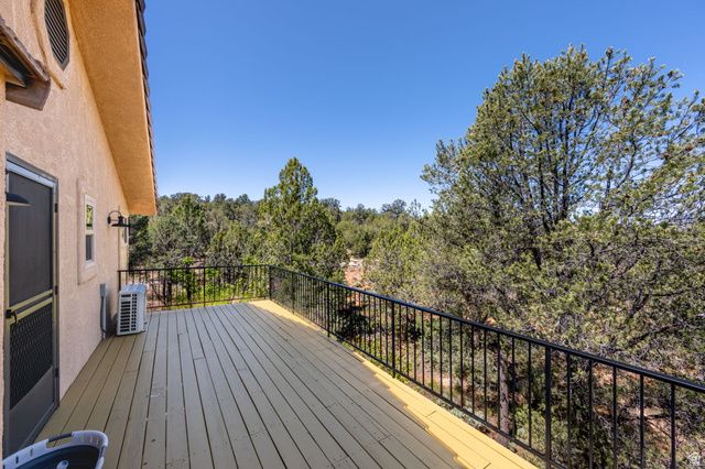1402 W WINTER QUARTERS TRL, Dammeron Valley, UT 84783
