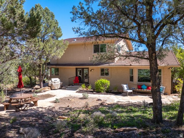1402 W WINTER QUARTERS TRL, Dammeron Valley, UT 84783