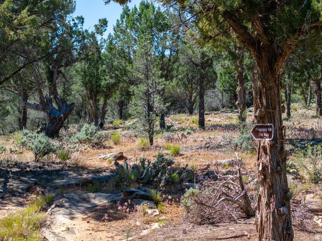 1402 W WINTER QUARTERS TRL, Dammeron Valley, UT 84783