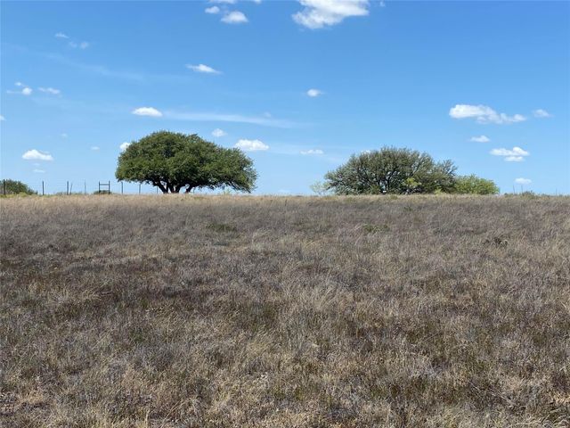 1672 Comanche Cr 343, Dublin, TX 76446