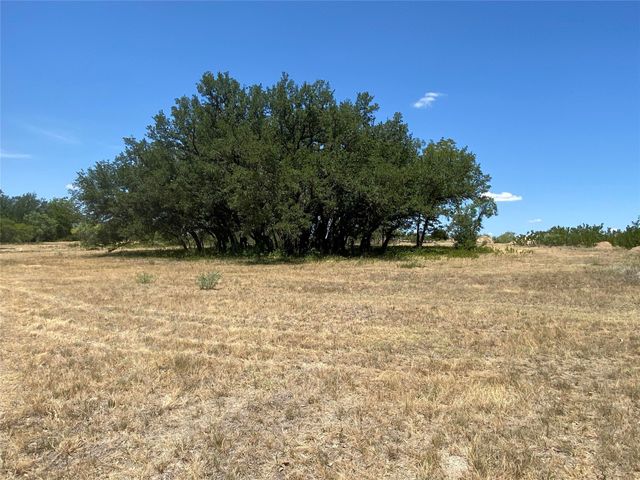 1672 Comanche Cr 343, Dublin, TX 76446