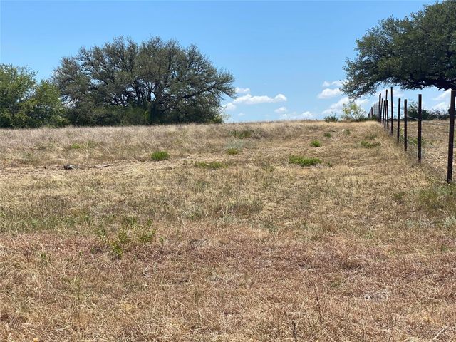 1672 Comanche Cr 343, Dublin, TX 76446