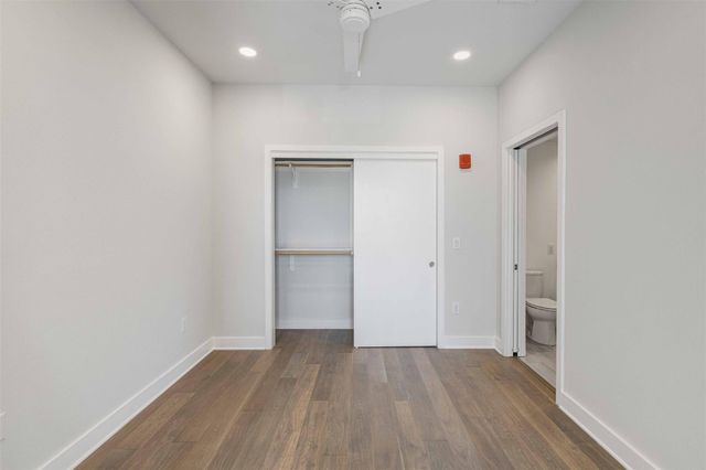 1800 E 4th ST 205, Austin, TX 78702