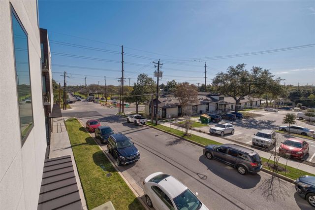 1800 E 4th ST 205, Austin, TX 78702