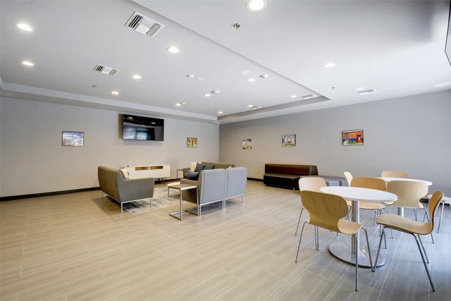 1800 E 4th ST 205, Austin, TX 78702