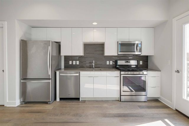 1800 E 4th ST 205, Austin, TX 78702