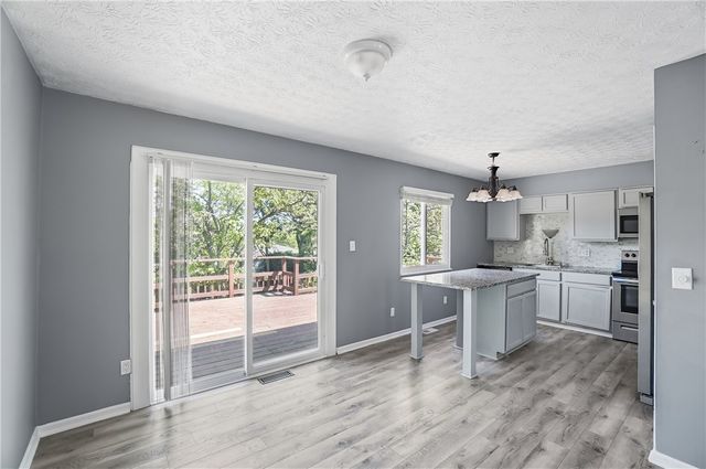 6570 Knottypine Drive, Cincinnati, OH 45230