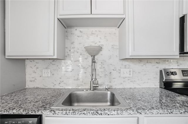 6570 Knottypine Drive, Cincinnati, OH 45230