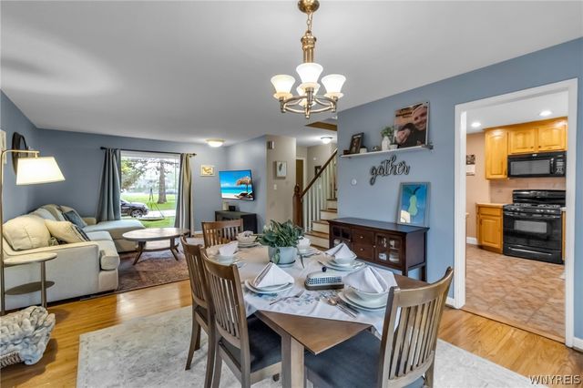 386 Roycroft Boulevard, Amherst, NY 14226