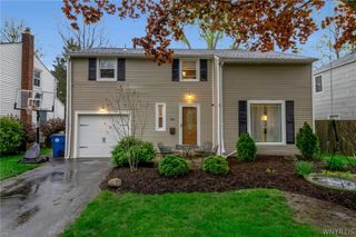 386 Roycroft Boulevard, Amherst, NY 14226