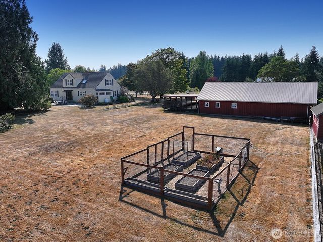 7156 Heggenes Road, Clinton, WA 98236