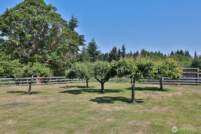 7156 Heggenes Road, Clinton, WA 98236