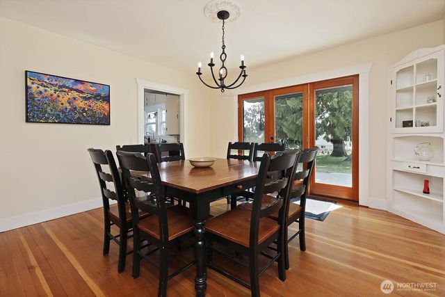 7156 Heggenes Road, Clinton, WA 98236
