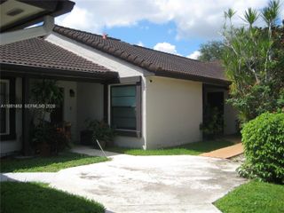 4850 SW 149th Ct 15F, Miami, FL 33185