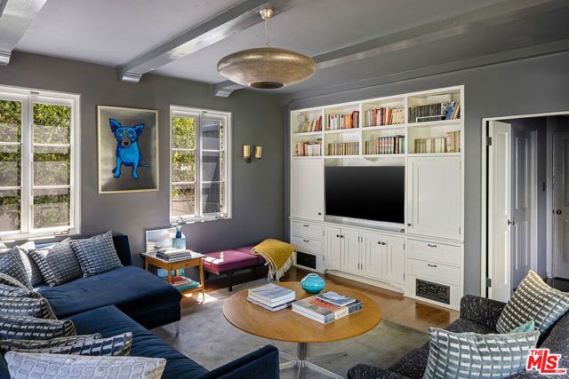 12304 5th Helena Drive, Los Angeles, CA 90049