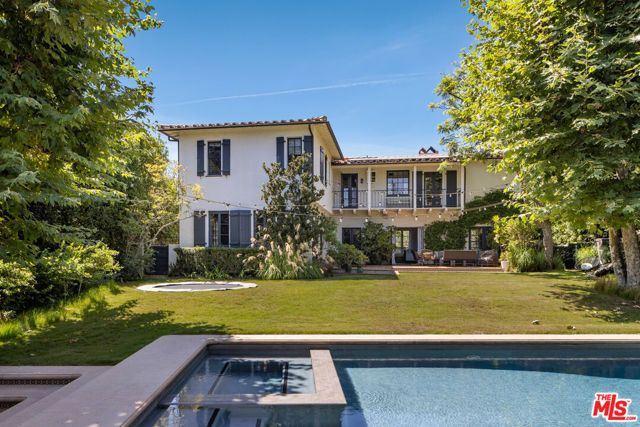 12304 5th Helena Drive, Los Angeles, CA 90049