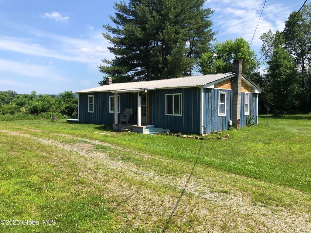 141 Coon Lane, Salem, NY 12865