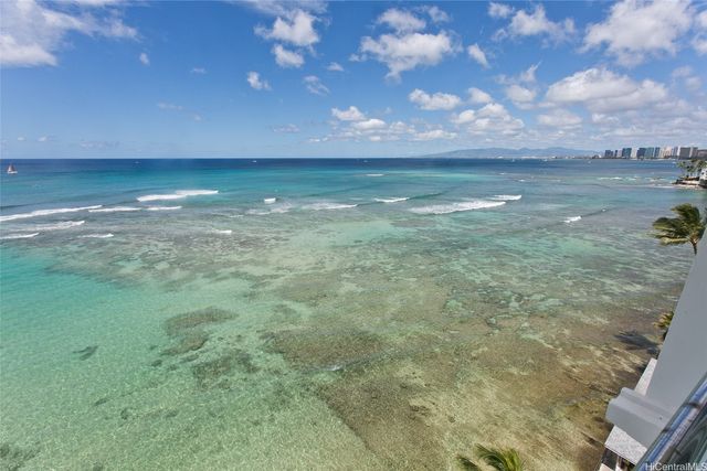 3065 Kalakaua Avenue 8, Honolulu, HI 96815
