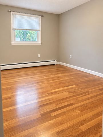 26 Bigwood Drive, Merrimack, NH 03054