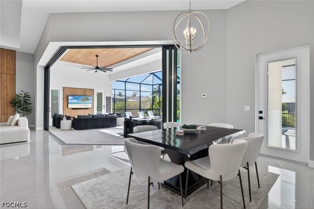 2002 SE 18th AVE, Cape Coral, FL 33990