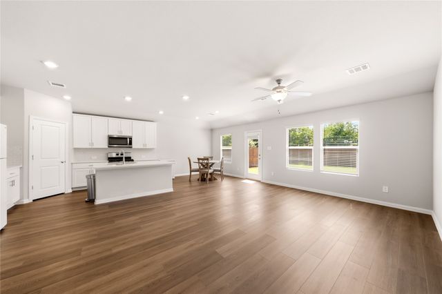 3712 Canyon Drive, Farmersville, TX 75442