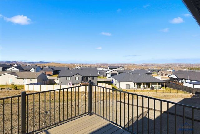 4811 PAPILLION DR, Rapid City, SD 57703