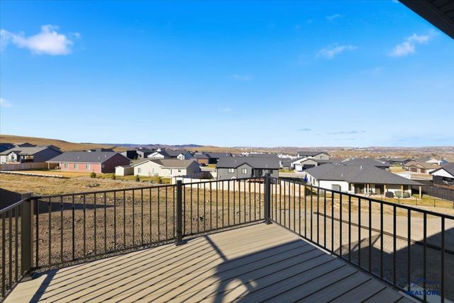 4811 PAPILLION DR, Rapid City, SD 57703