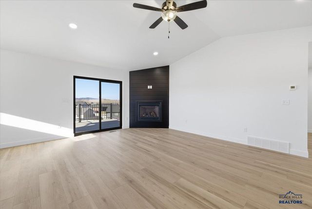 4811 PAPILLION DR, Rapid City, SD 57703