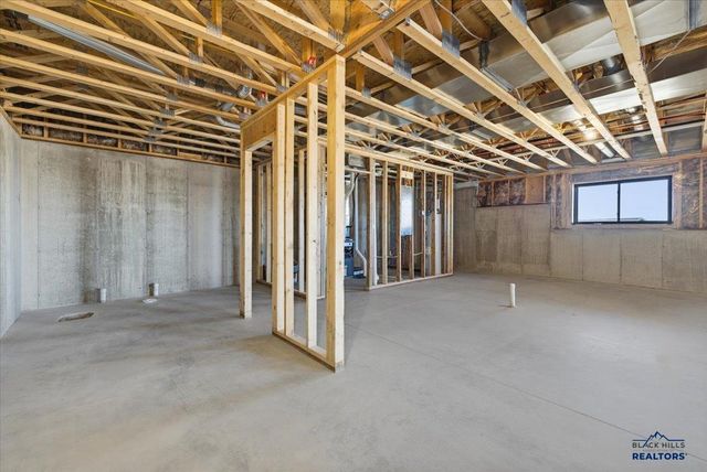 4811 PAPILLION DR, Rapid City, SD 57703