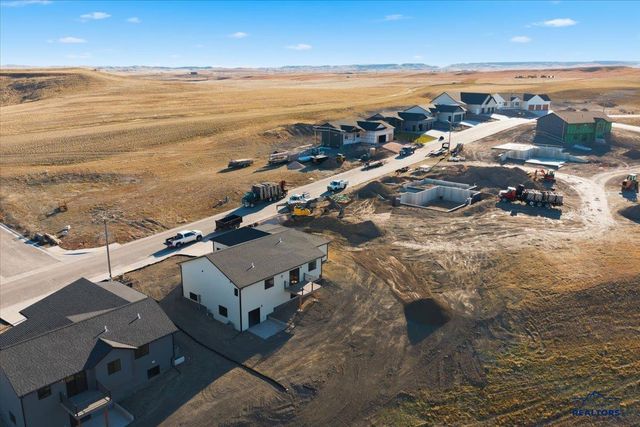 4811 PAPILLION DR, Rapid City, SD 57703