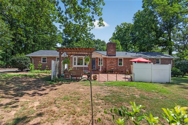 107 Shannon Drive, Pendleton, SC 29670
