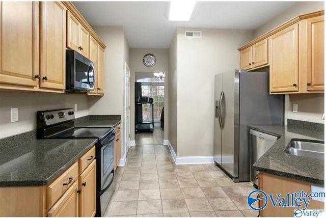 486 Sussex Drive, Huntsville, AL 35824
