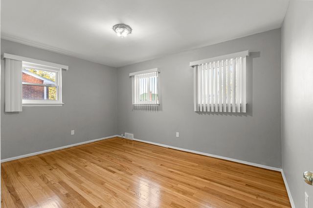 3735 W Buena Vista Street, Detroit, MI 48238