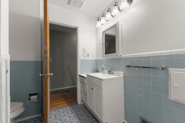 3735 W Buena Vista Street, Detroit, MI 48238