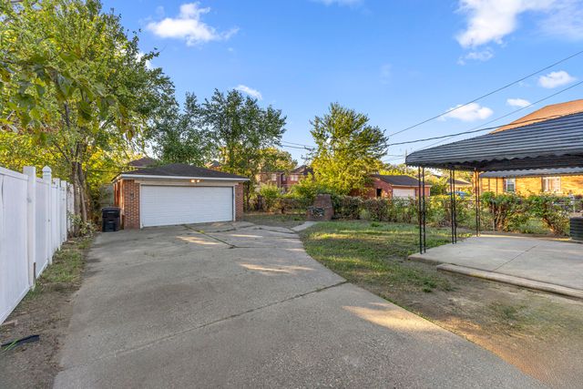 3735 W Buena Vista Street, Detroit, MI 48238