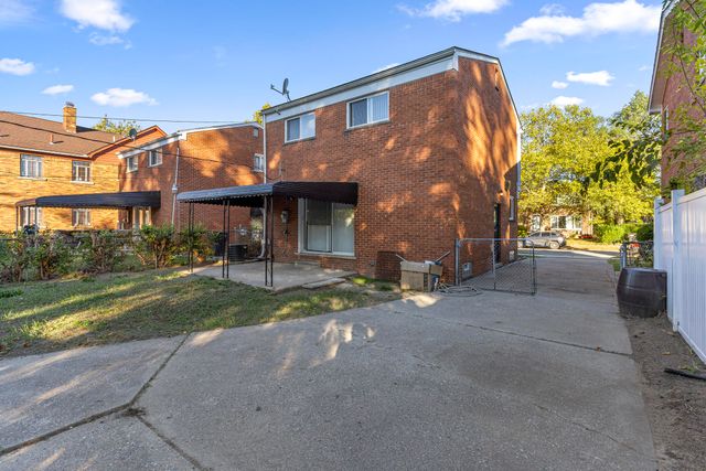 3735 W Buena Vista Street, Detroit, MI 48238