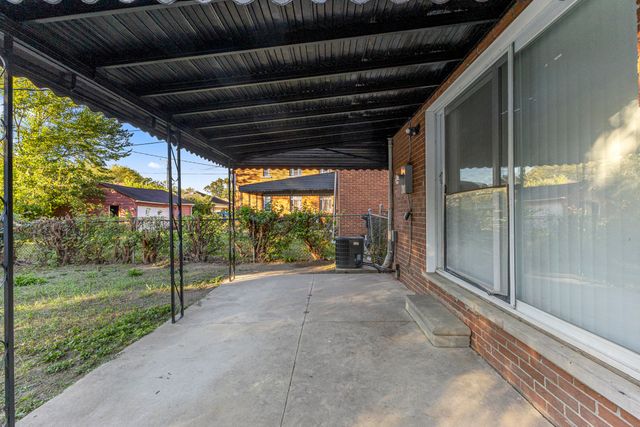 3735 W Buena Vista Street, Detroit, MI 48238