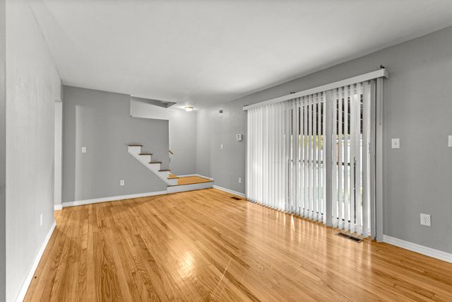 3735 W Buena Vista Street, Detroit, MI 48238