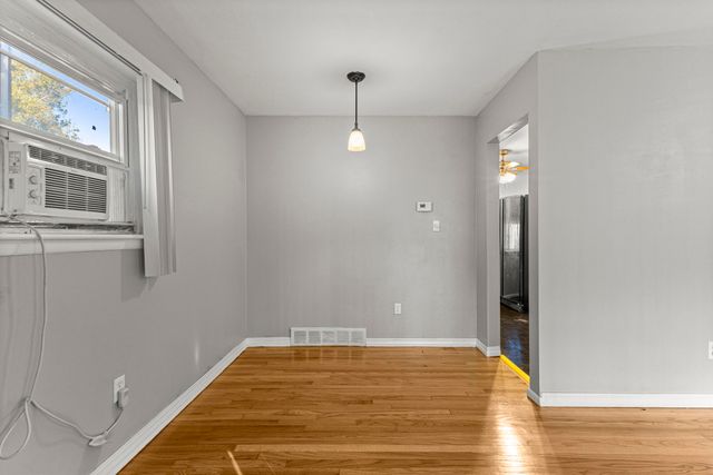 3735 W Buena Vista Street, Detroit, MI 48238