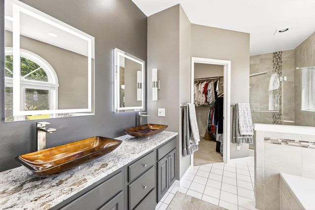 2729 Northwynde Passage, Sun Prairie, WI 53590