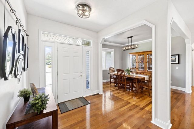 2729 Northwynde Passage, Sun Prairie, WI 53590