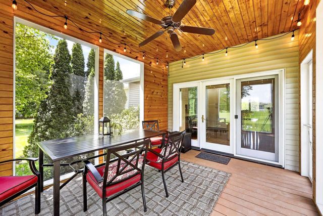 2729 Northwynde Passage, Sun Prairie, WI 53590