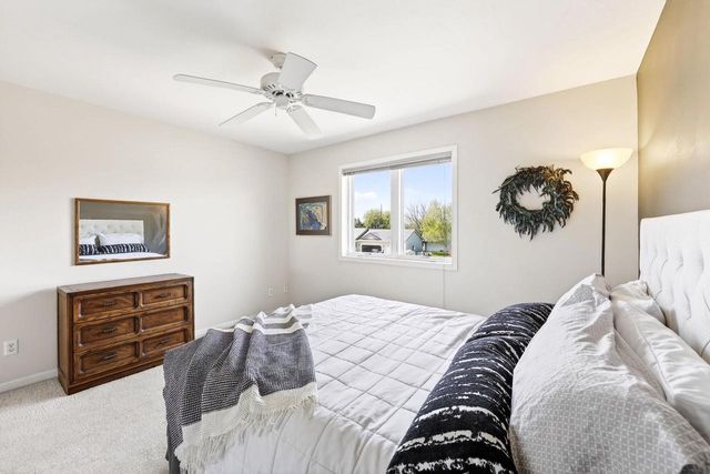 2729 Northwynde Passage, Sun Prairie, WI 53590