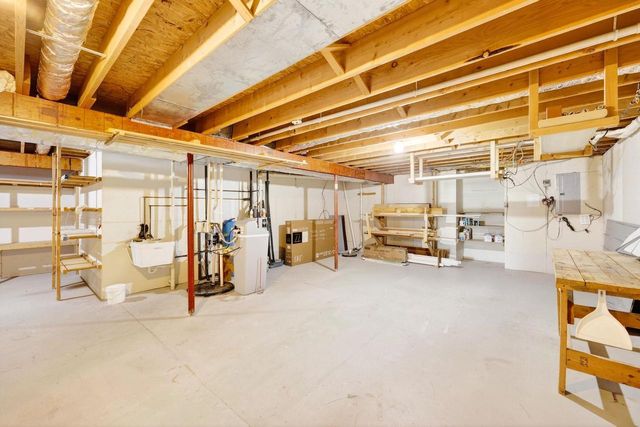 2729 Northwynde Passage, Sun Prairie, WI 53590