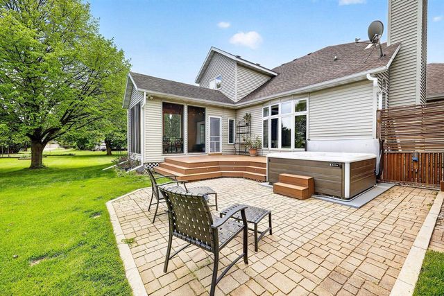 2729 Northwynde Passage, Sun Prairie, WI 53590