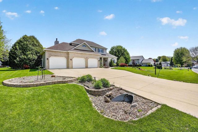 2729 Northwynde Passage, Sun Prairie, WI 53590